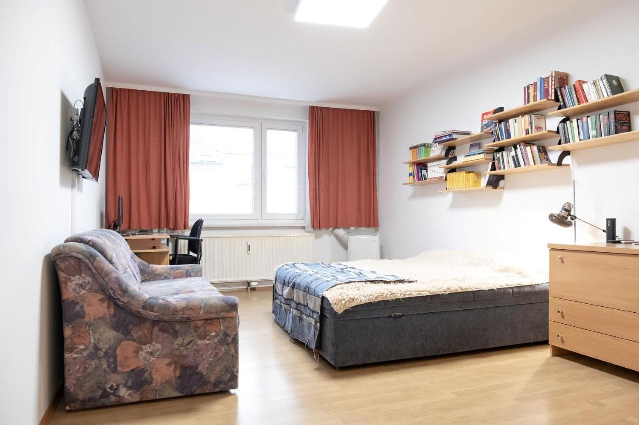 Smart Home, Hi-end Services, Media Streaming Apartment Wien